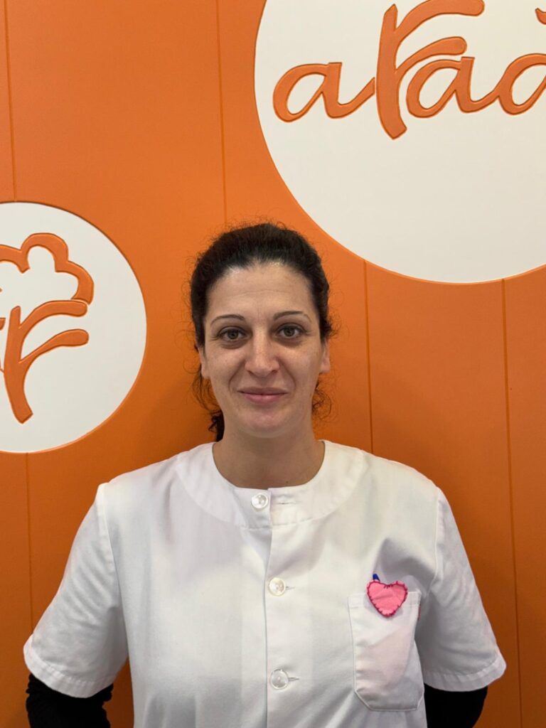 Mª Carmen Escudero Gómez auxiliar de servicio de ayuda a domicilio (SAAD)