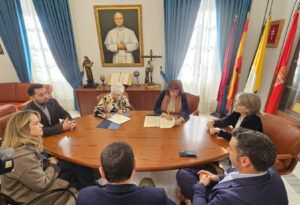 Firma convenio colaboración mutua con la UCAM